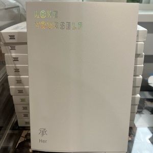 BTS Love Yourself HER version E